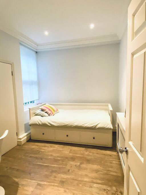 Ferienwohnung Beautiful 2 Bed/ 2 Bath Notting Hill Garden Flat London Exterior foto